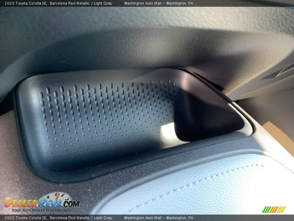 2020 Toyota Corolla SE Barcelona Red Metallic / Light Gray Photo #35