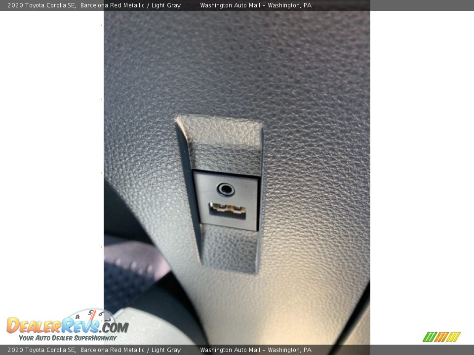 2020 Toyota Corolla SE Barcelona Red Metallic / Light Gray Photo #36