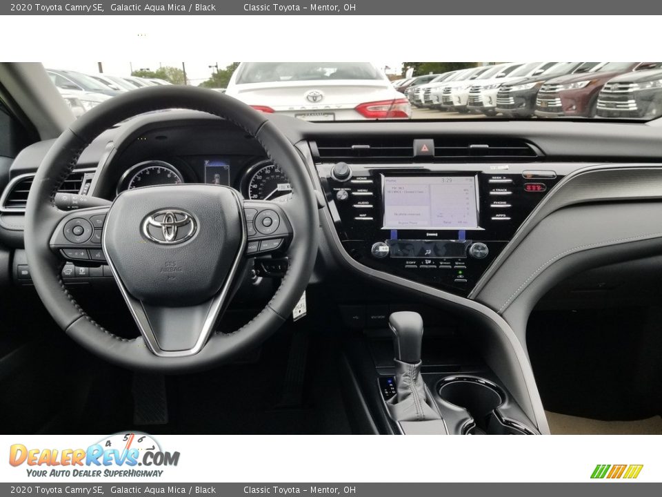 2020 Toyota Camry SE Galactic Aqua Mica / Black Photo #4