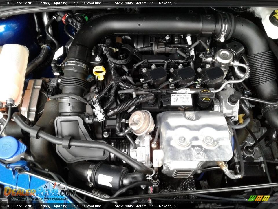 2018 Ford Focus SE Sedan Lightning Blue / Charcoal Black Photo #28