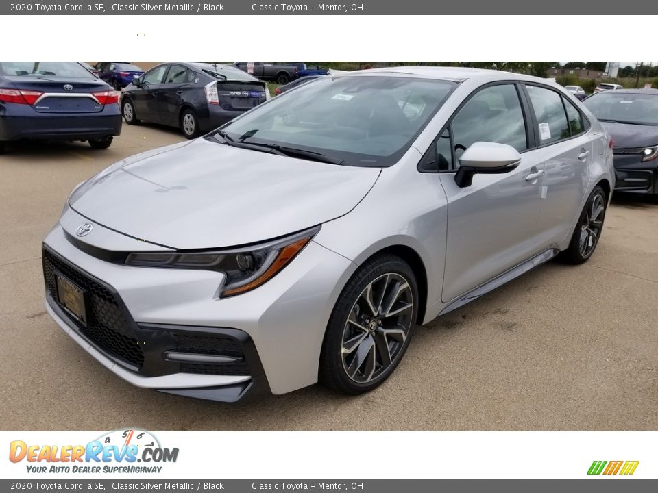 2020 Toyota Corolla SE Classic Silver Metallic / Black Photo #1