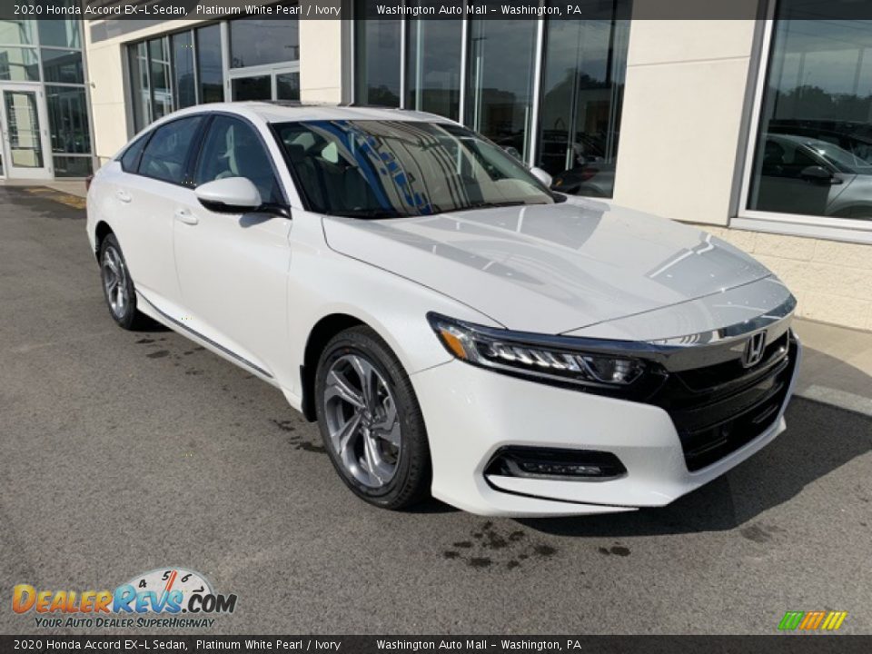 Front 3/4 View of 2020 Honda Accord EX-L Sedan Photo #2