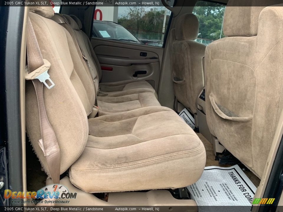 2005 GMC Yukon XL SLT Deep Blue Metallic / Sandstone Photo #13