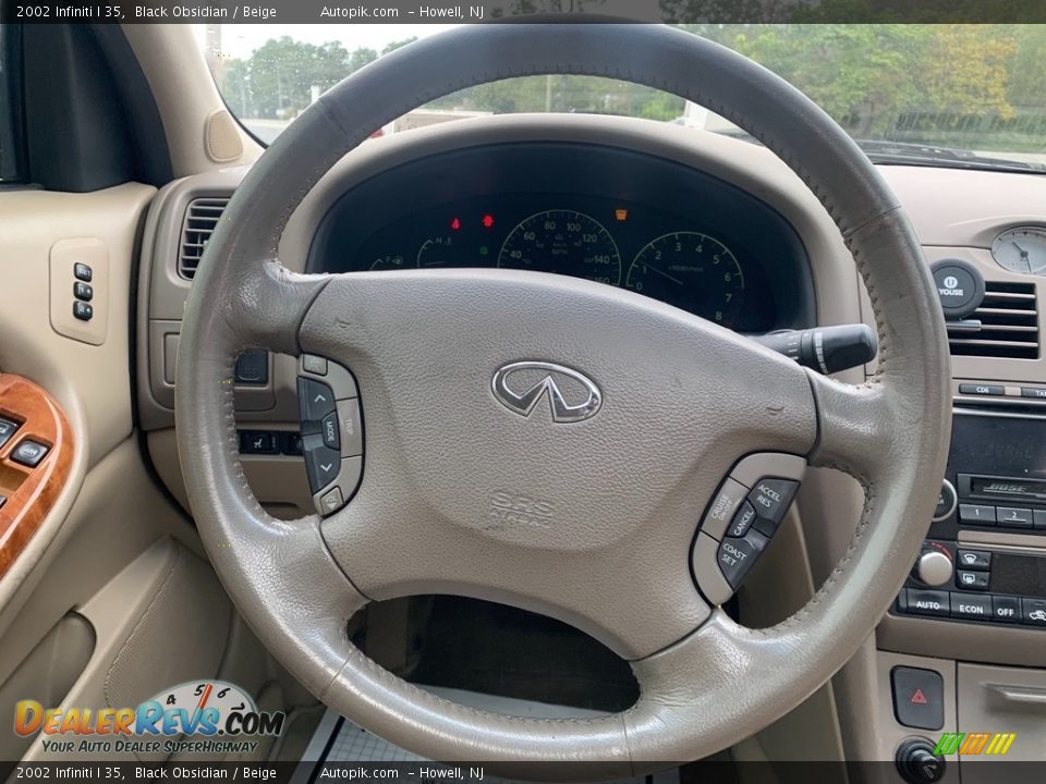 2002 Infiniti I 35 Steering Wheel Photo #17