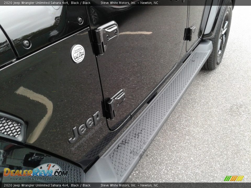 2020 Jeep Wrangler Unlimited Sahara 4x4 Black / Black Photo #27