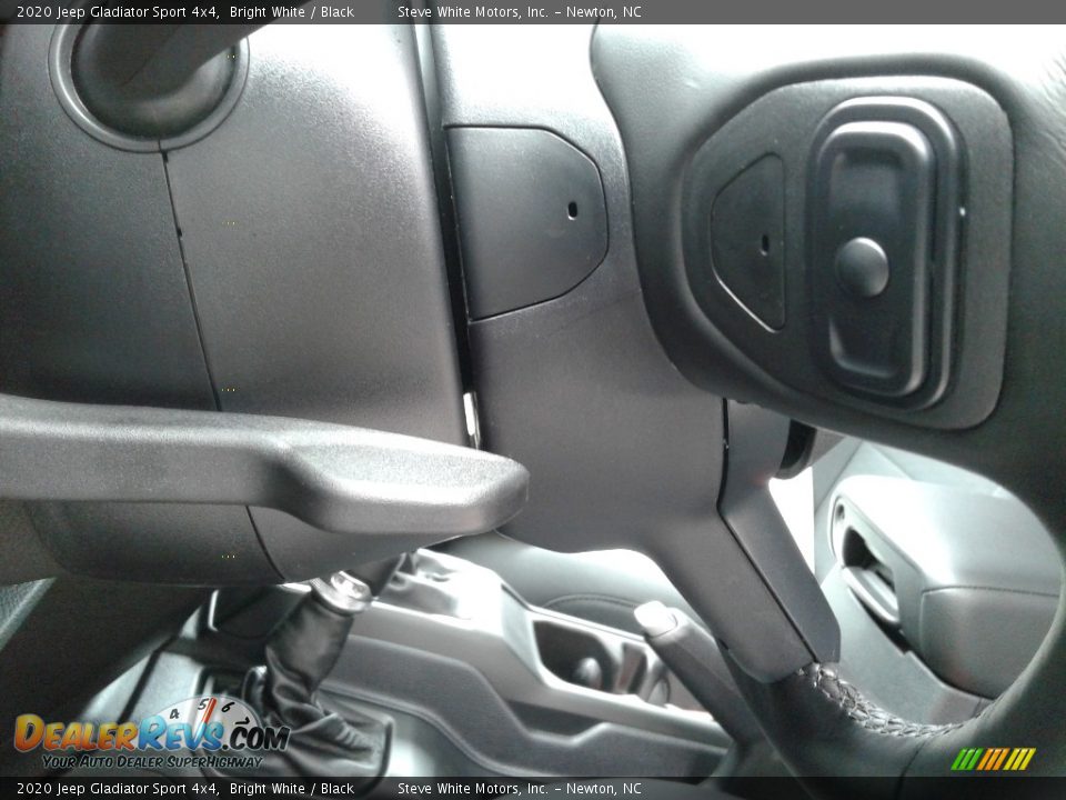 2020 Jeep Gladiator Sport 4x4 Bright White / Black Photo #16