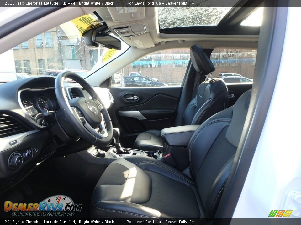 2018 Jeep Cherokee Latitude Plus 4x4 Bright White / Black Photo #13