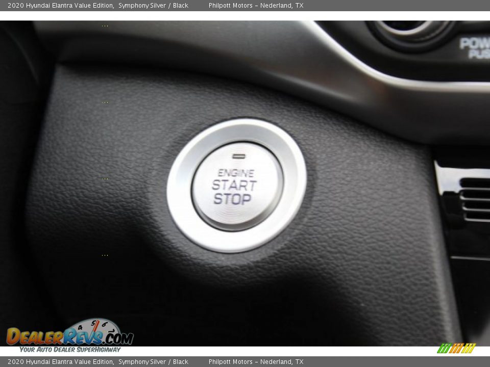 2020 Hyundai Elantra Value Edition Symphony Silver / Black Photo #17