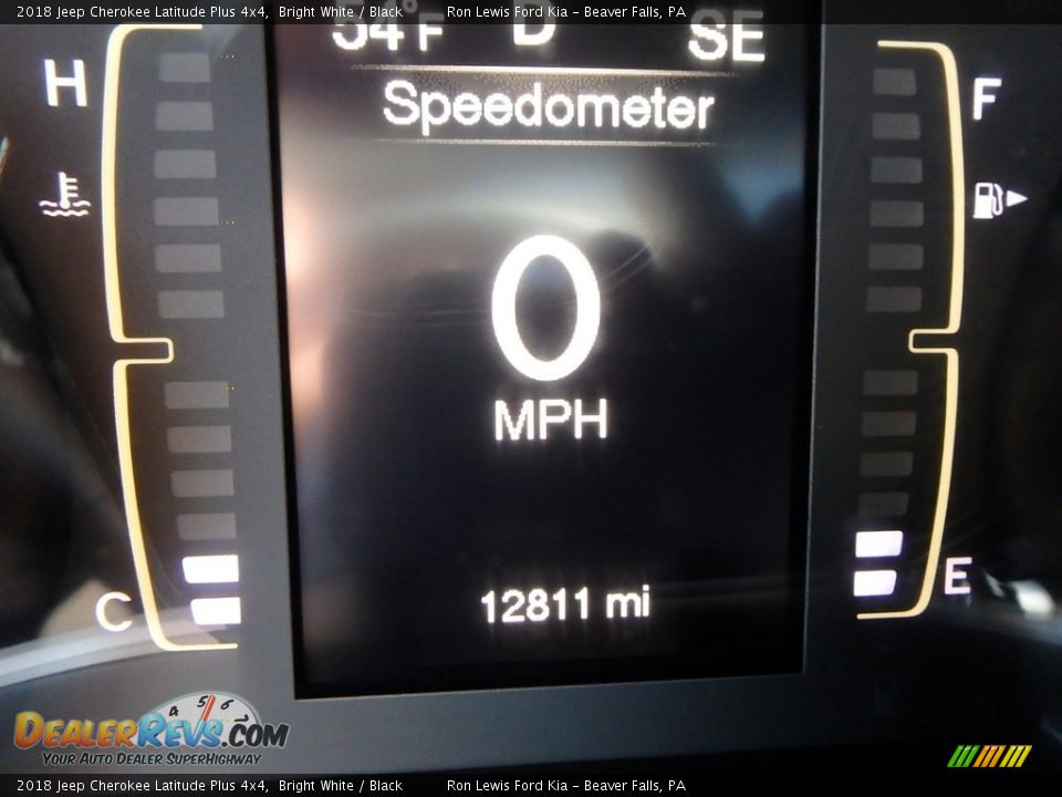 2018 Jeep Cherokee Latitude Plus 4x4 Bright White / Black Photo #20