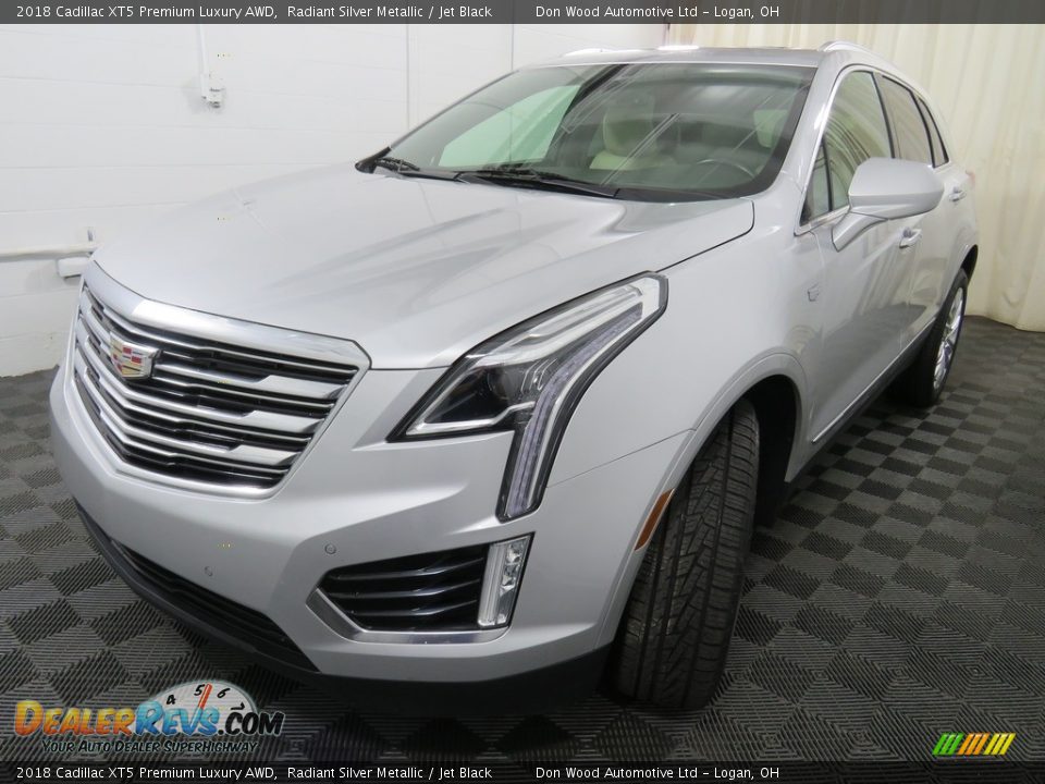 2018 Cadillac XT5 Premium Luxury AWD Radiant Silver Metallic / Jet Black Photo #11