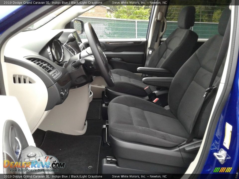 2019 Dodge Grand Caravan SE Indigo Blue / Black/Light Graystone Photo #10