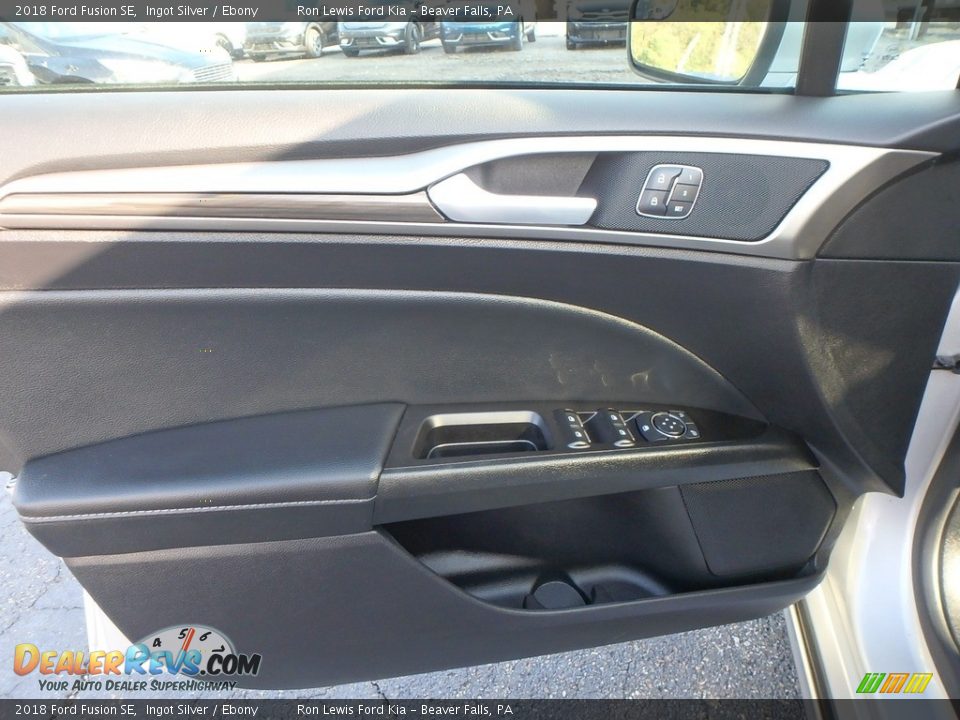 2018 Ford Fusion SE Ingot Silver / Ebony Photo #16