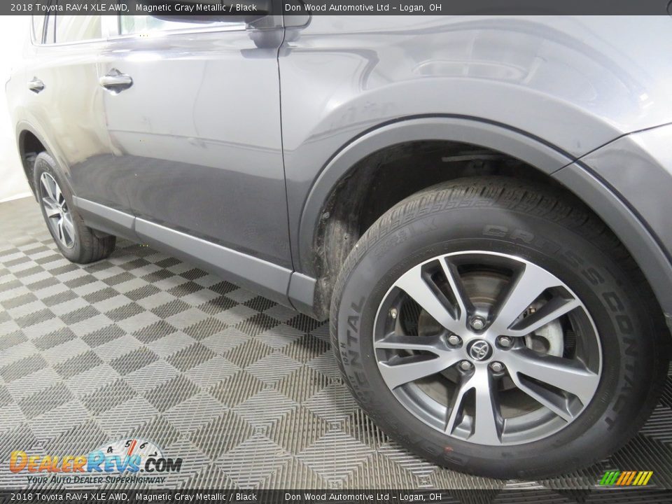 2018 Toyota RAV4 XLE AWD Magnetic Gray Metallic / Black Photo #5