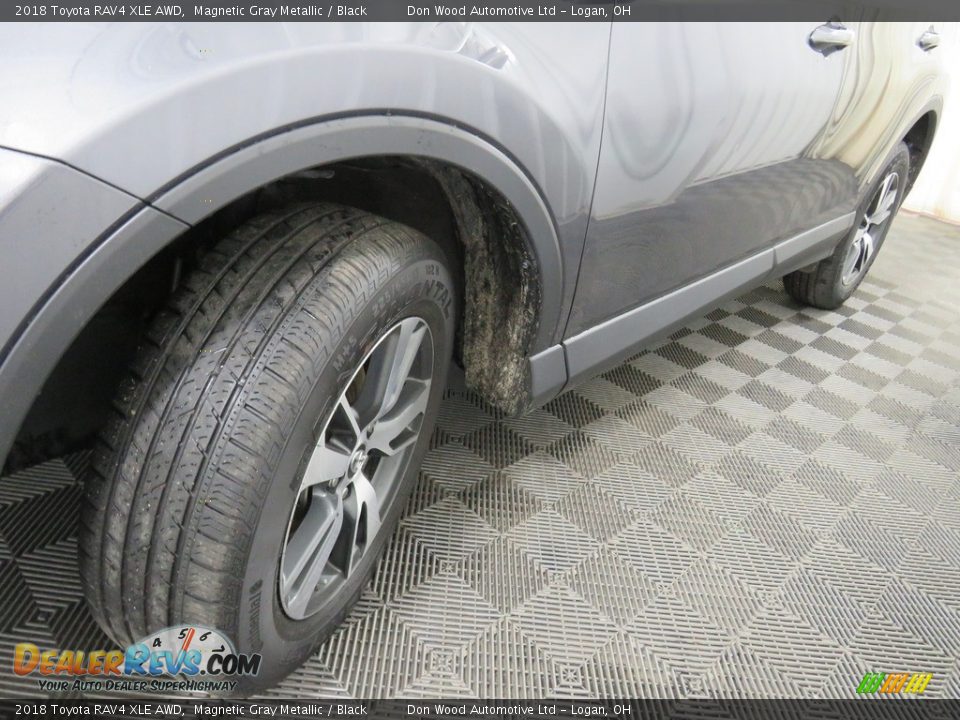 2018 Toyota RAV4 XLE AWD Magnetic Gray Metallic / Black Photo #10
