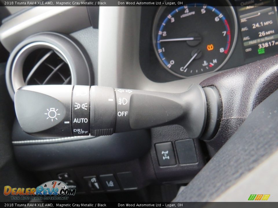 2018 Toyota RAV4 XLE AWD Magnetic Gray Metallic / Black Photo #23