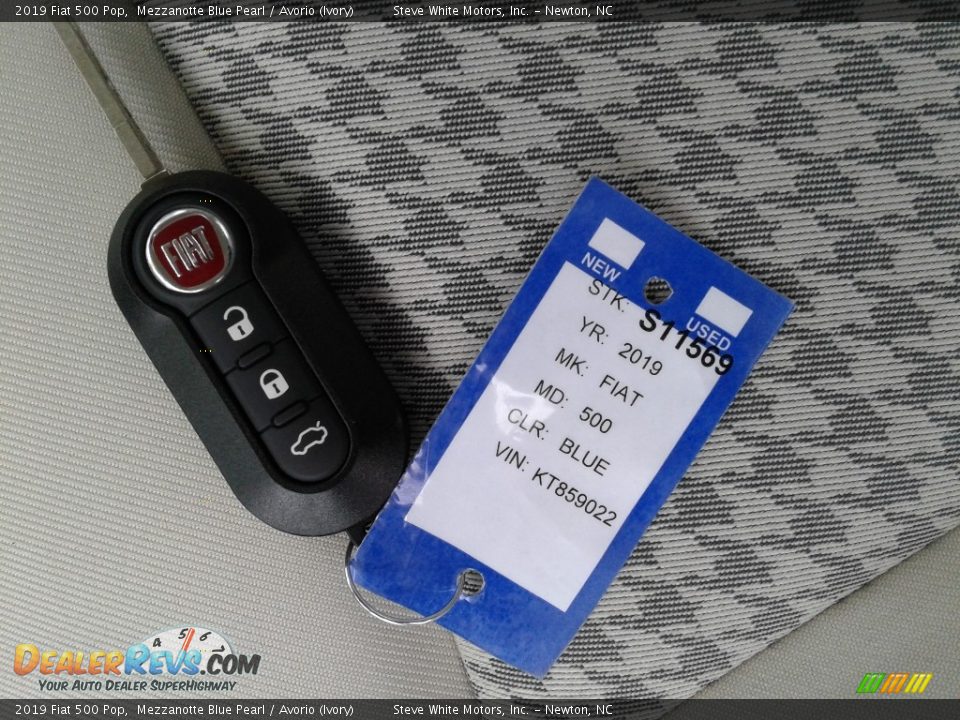 2019 Fiat 500 Pop Mezzanotte Blue Pearl / Avorio (Ivory) Photo #25