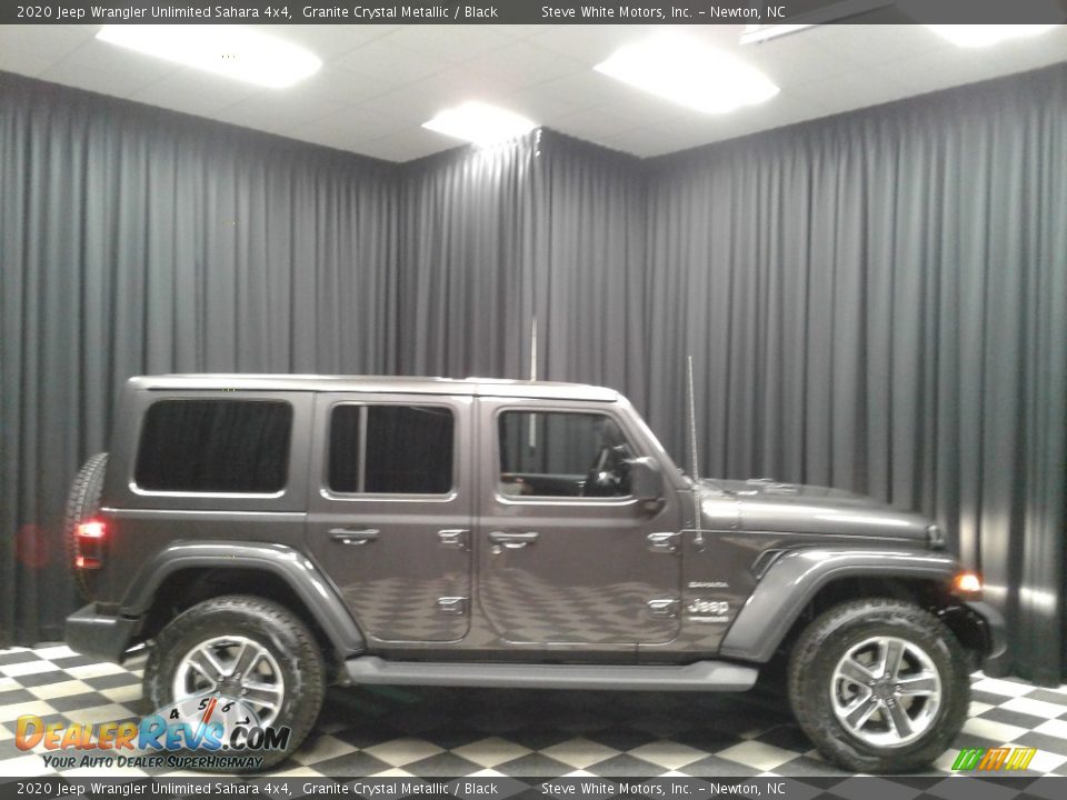 2020 Jeep Wrangler Unlimited Sahara 4x4 Granite Crystal Metallic / Black Photo #5