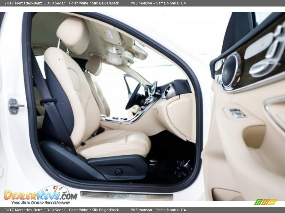 2017 Mercedes-Benz C 300 Sedan Polar White / Silk Beige/Black Photo #30