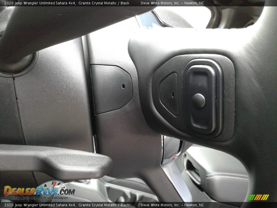 2020 Jeep Wrangler Unlimited Sahara 4x4 Granite Crystal Metallic / Black Photo #15