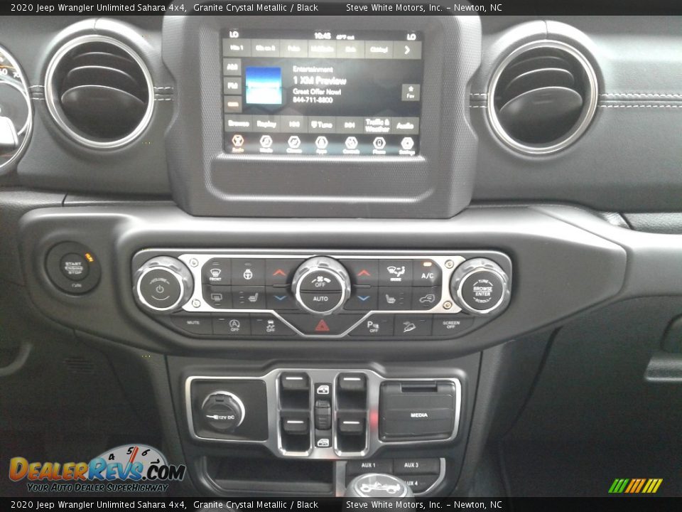 2020 Jeep Wrangler Unlimited Sahara 4x4 Granite Crystal Metallic / Black Photo #19