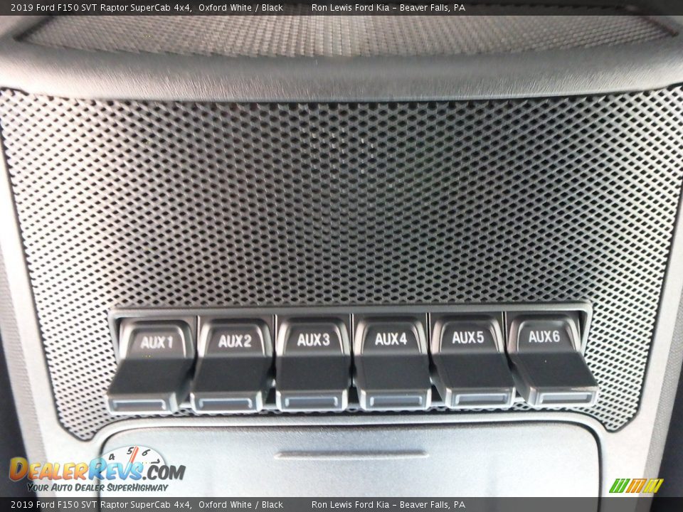 Controls of 2019 Ford F150 SVT Raptor SuperCab 4x4 Photo #20
