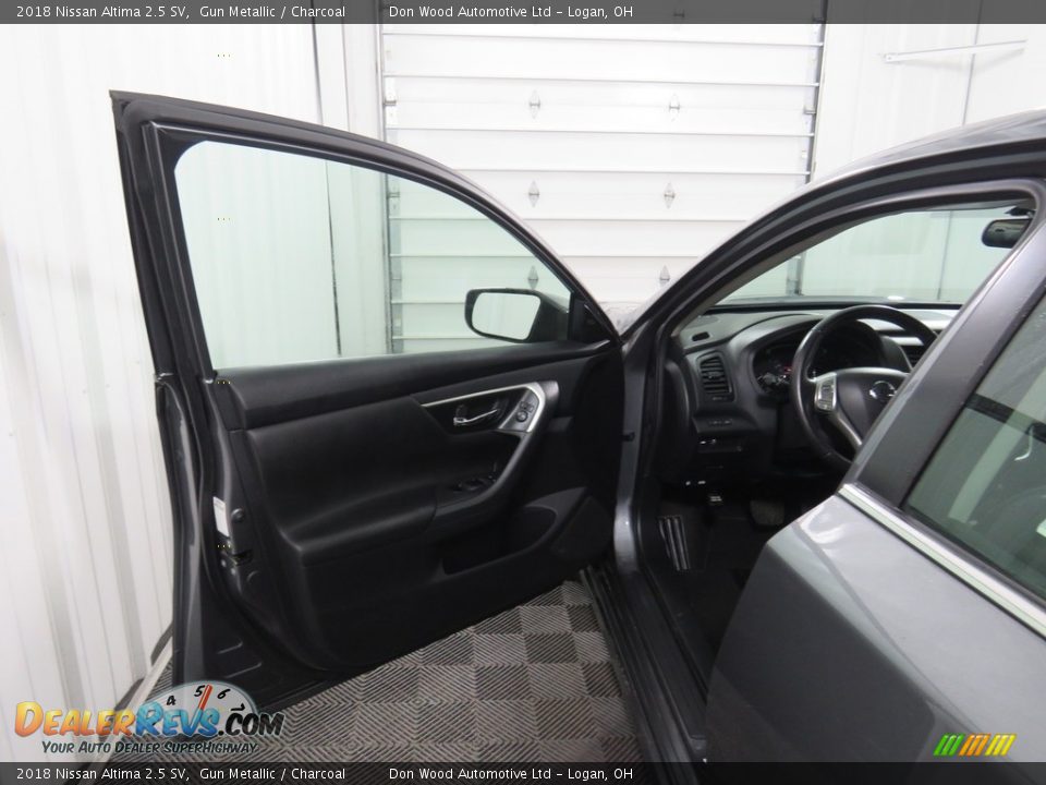 2018 Nissan Altima 2.5 SV Gun Metallic / Charcoal Photo #27