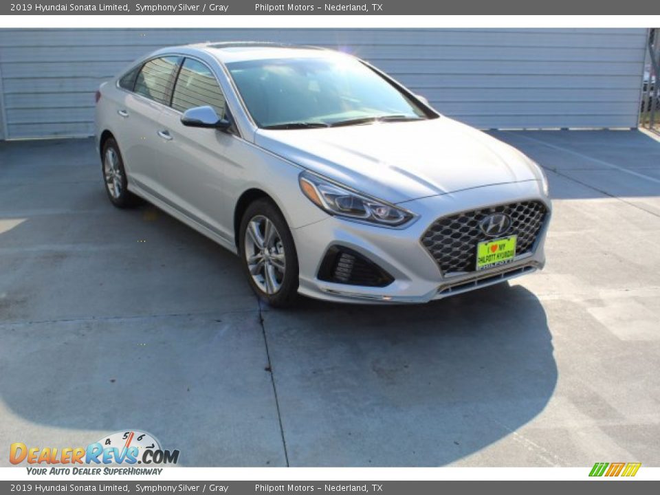 2019 Hyundai Sonata Limited Symphony Silver / Gray Photo #2