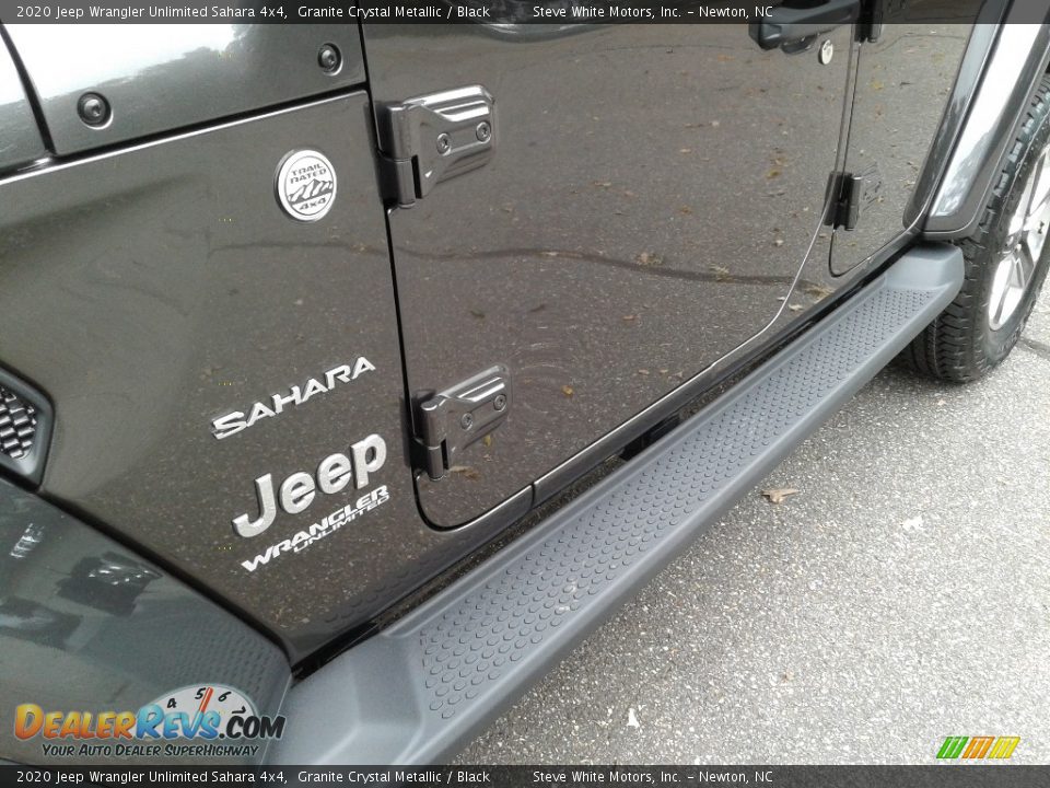 2020 Jeep Wrangler Unlimited Sahara 4x4 Granite Crystal Metallic / Black Photo #29