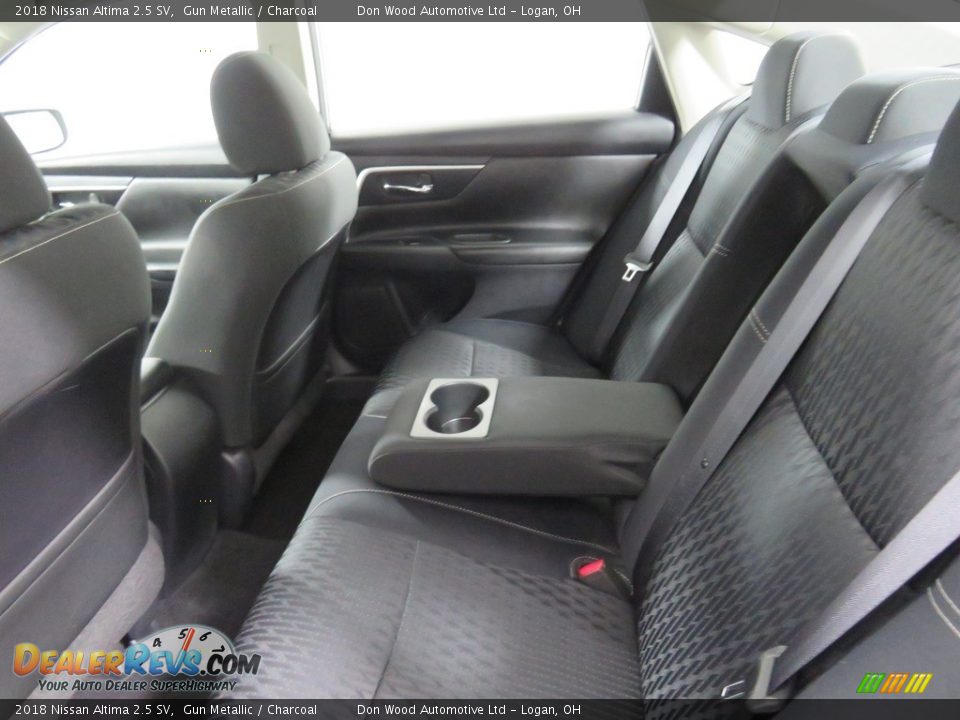 2018 Nissan Altima 2.5 SV Gun Metallic / Charcoal Photo #32