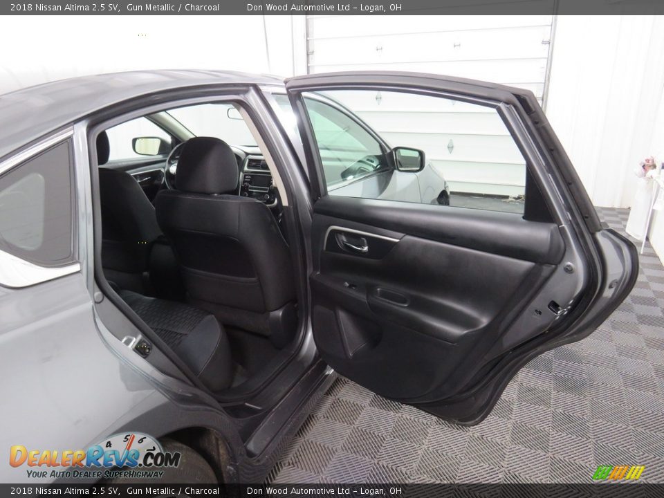 2018 Nissan Altima 2.5 SV Gun Metallic / Charcoal Photo #34