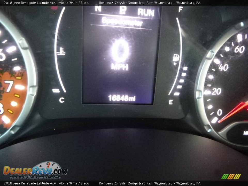 2018 Jeep Renegade Latitude 4x4 Alpine White / Black Photo #17