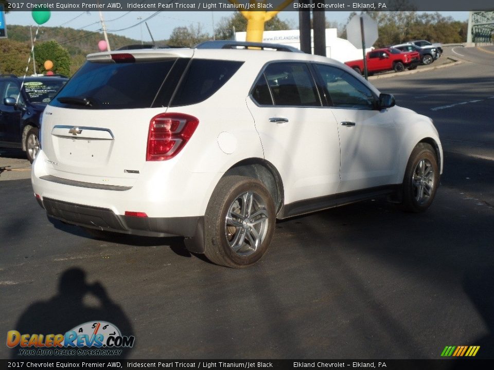 2017 Chevrolet Equinox Premier AWD Iridescent Pearl Tricoat / Light Titanium/Jet Black Photo #9