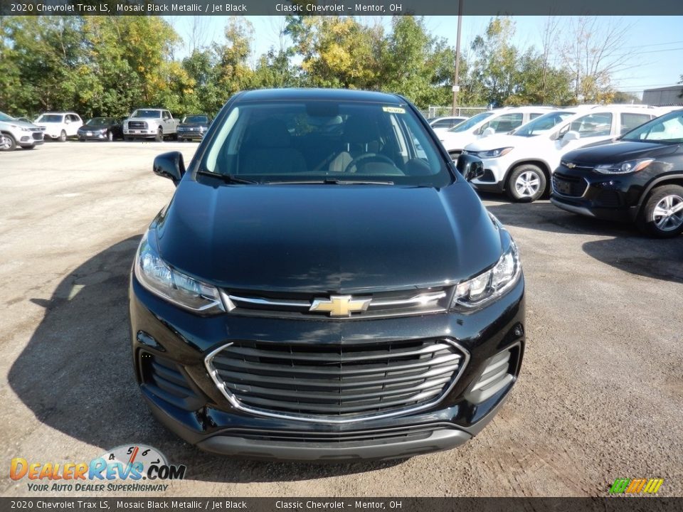 2020 Chevrolet Trax LS Mosaic Black Metallic / Jet Black Photo #2