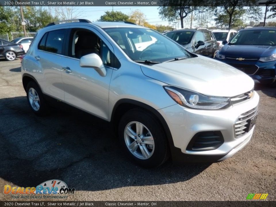 2020 Chevrolet Trax LT Silver Ice Metallic / Jet Black Photo #3