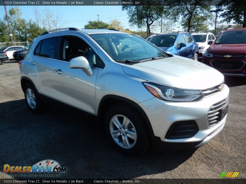 2020 Chevrolet Trax LT Silver Ice Metallic / Jet Black Photo #3