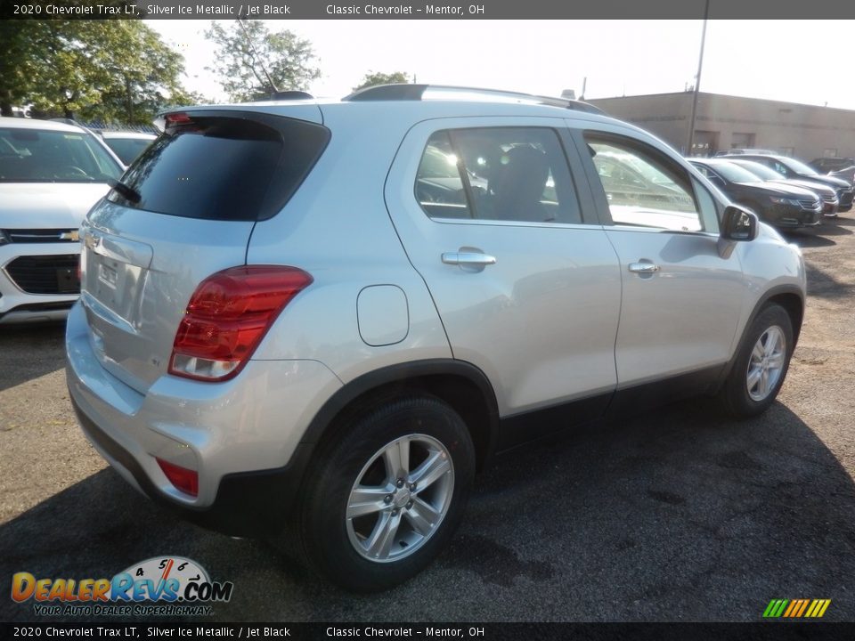 2020 Chevrolet Trax LT Silver Ice Metallic / Jet Black Photo #4