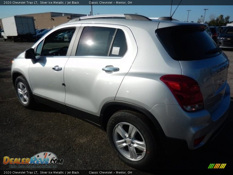 2020 Chevrolet Trax LT Silver Ice Metallic / Jet Black Photo #5