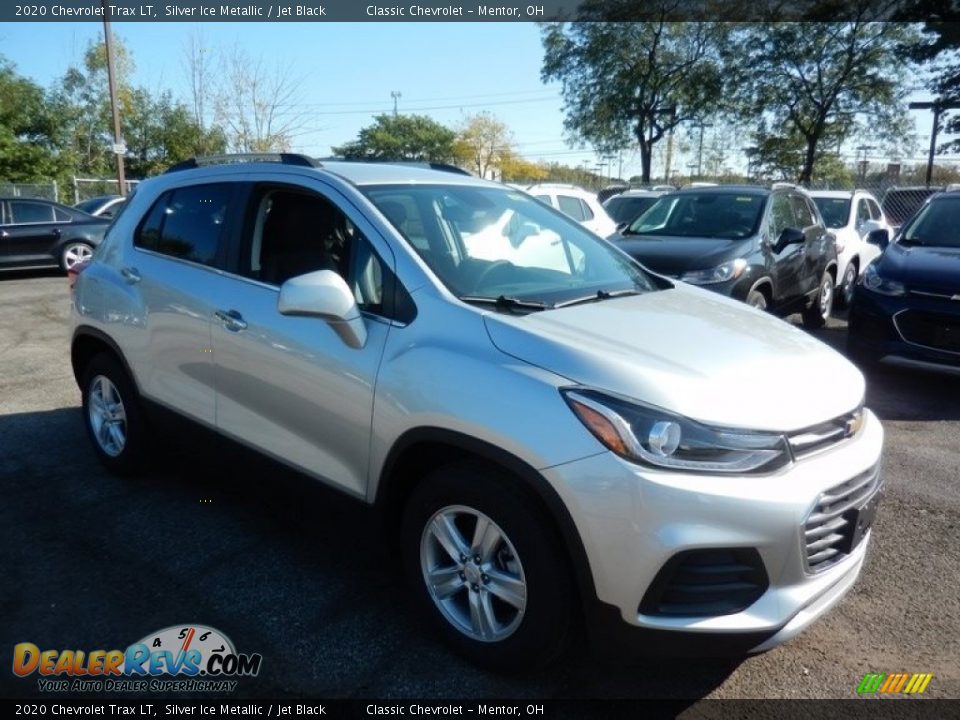 2020 Chevrolet Trax LT Silver Ice Metallic / Jet Black Photo #2