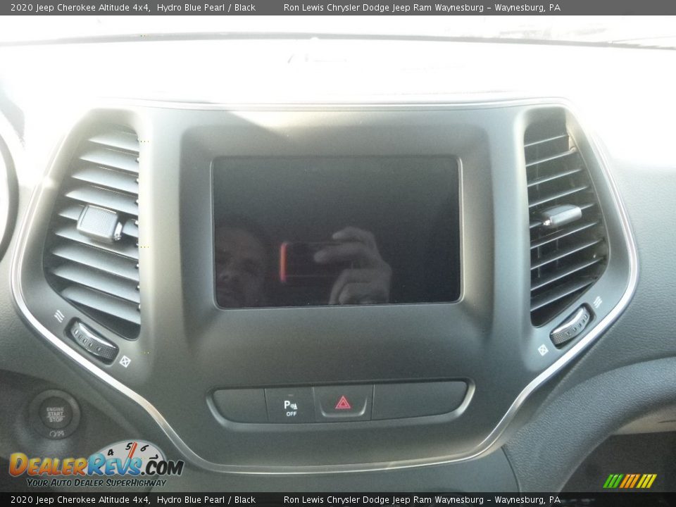 2020 Jeep Cherokee Altitude 4x4 Hydro Blue Pearl / Black Photo #16