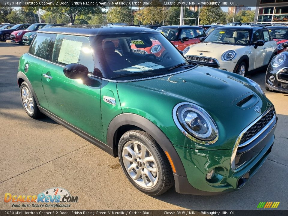 Front 3/4 View of 2020 Mini Hardtop Cooper S 2 Door Photo #1