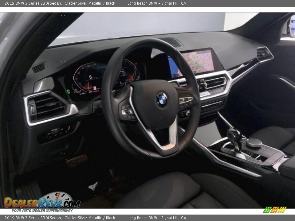 2019 BMW 3 Series 330i Sedan Glacier Silver Metallic / Black Photo #17