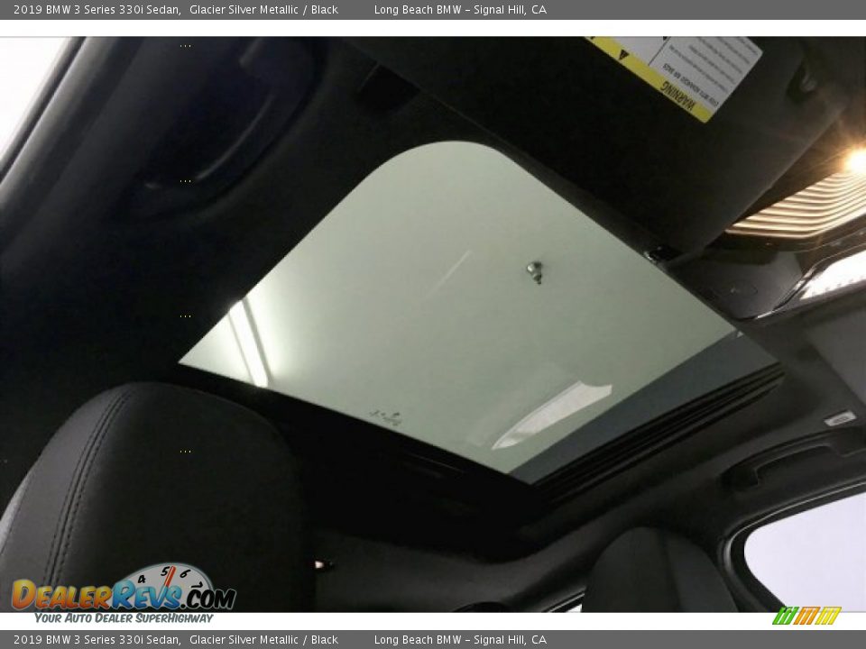 2019 BMW 3 Series 330i Sedan Glacier Silver Metallic / Black Photo #25