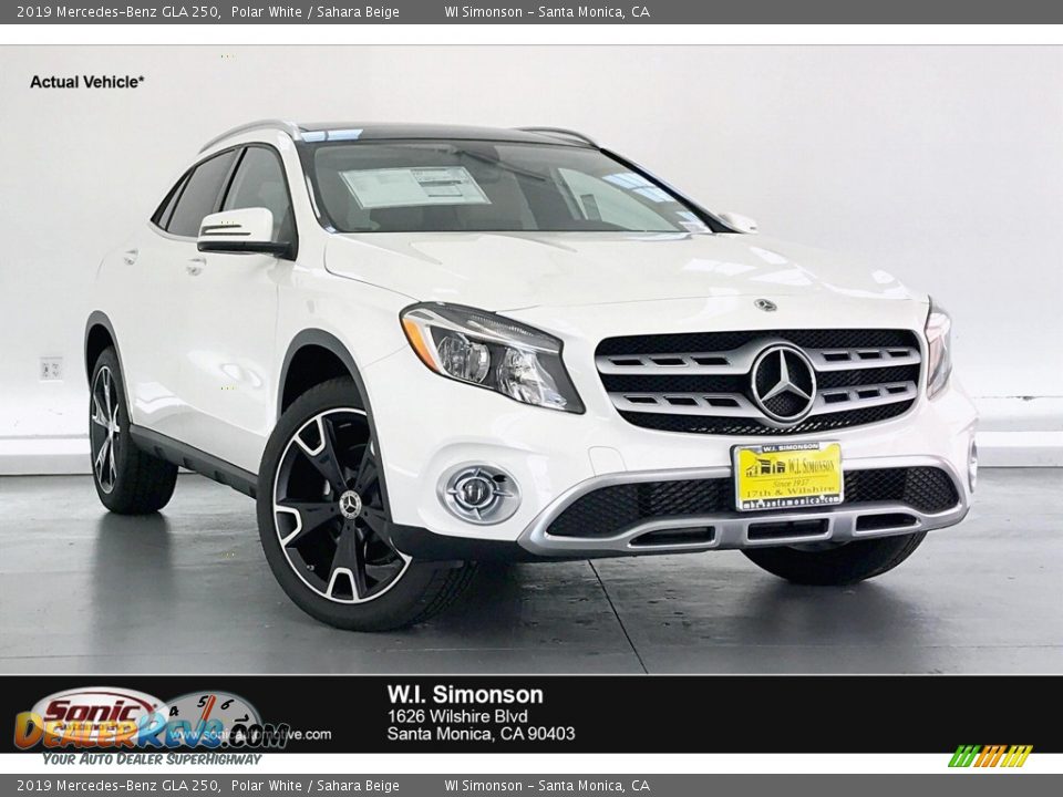 2019 Mercedes-Benz GLA 250 Polar White / Sahara Beige Photo #1