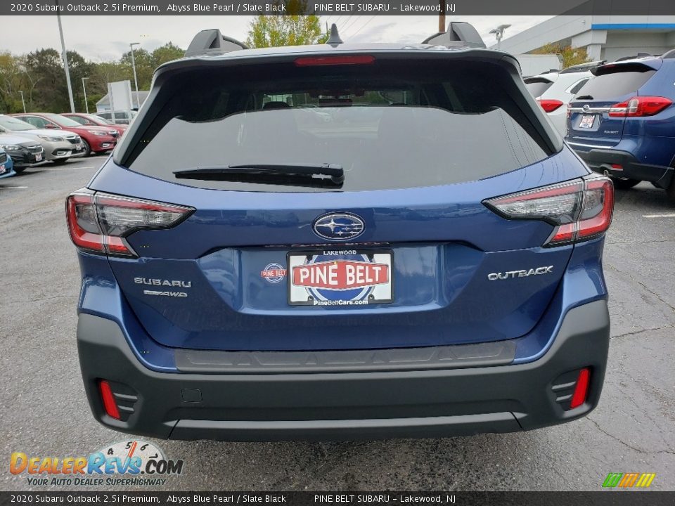 2020 Subaru Outback 2.5i Premium Abyss Blue Pearl / Slate Black Photo #5