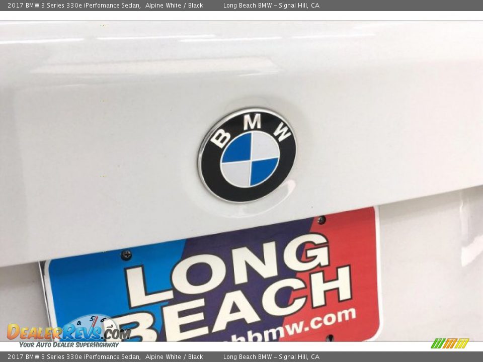 2017 BMW 3 Series 330e iPerfomance Sedan Alpine White / Black Photo #23