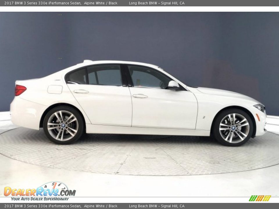 2017 BMW 3 Series 330e iPerfomance Sedan Alpine White / Black Photo #31