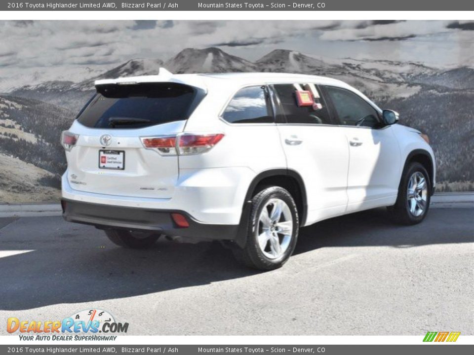 2016 Toyota Highlander Limited AWD Blizzard Pearl / Ash Photo #3