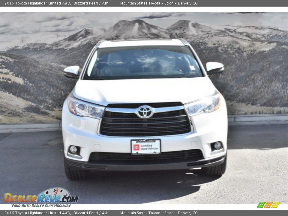2016 Toyota Highlander Limited AWD Blizzard Pearl / Ash Photo #4