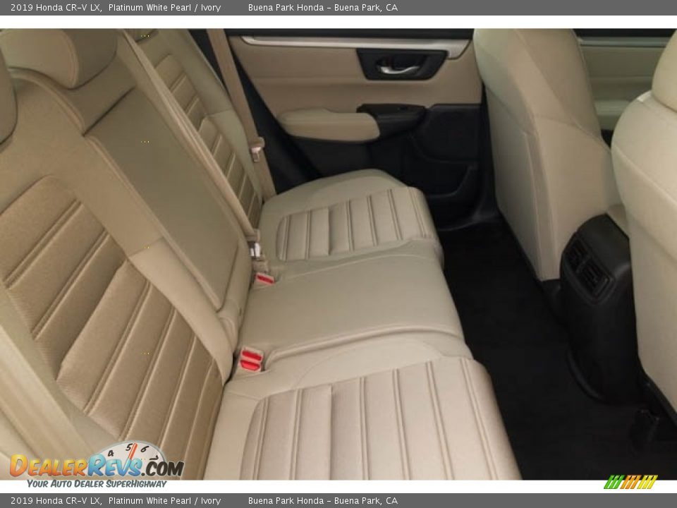 2019 Honda CR-V LX Platinum White Pearl / Ivory Photo #25