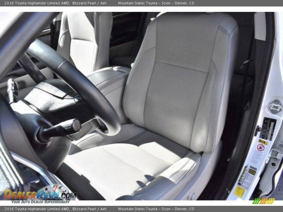 2016 Toyota Highlander Limited AWD Blizzard Pearl / Ash Photo #12